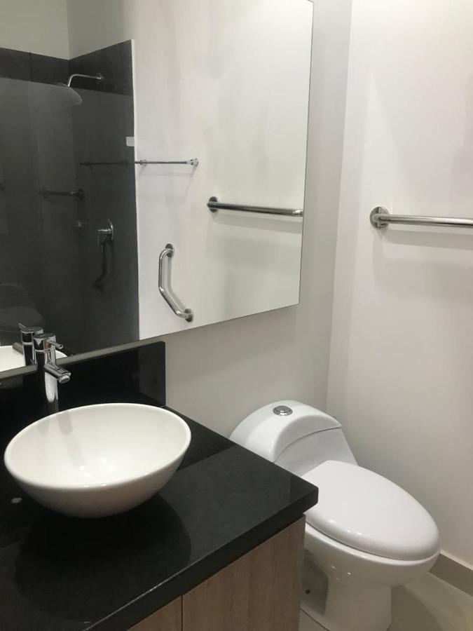Lago Y Mar Apartamentos Cartagena Eksteriør billede