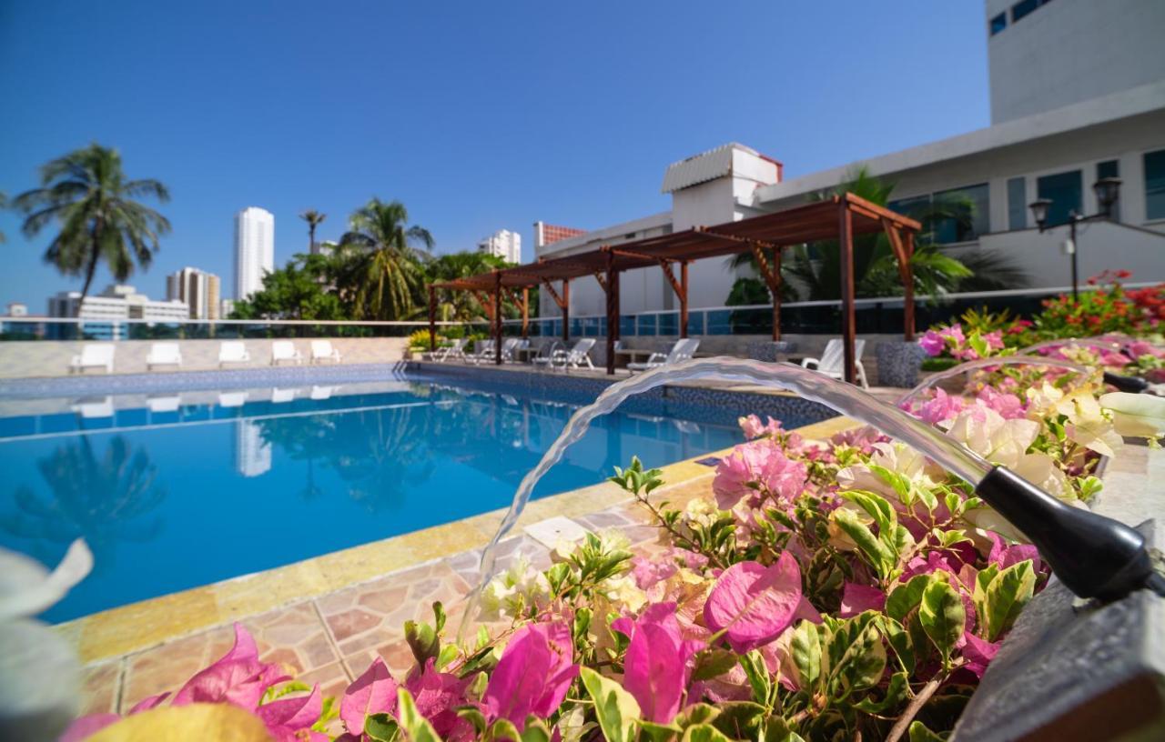 Lago Y Mar Apartamentos Cartagena Eksteriør billede